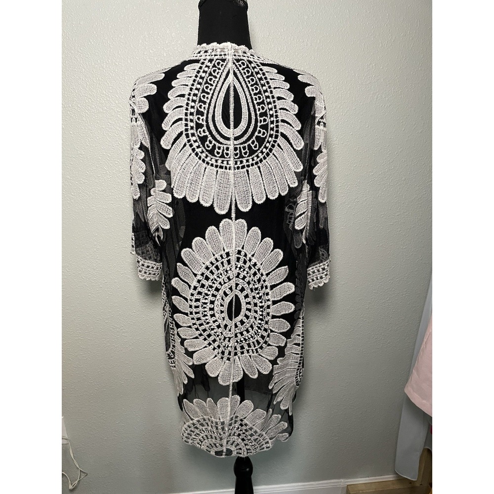 Womens Sheer Black White Floral Lace Kimono Cardigan Duster 80s Boho Chic - Picture 2 of 3
